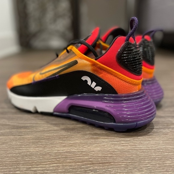 Nike Air Max 2090 Magma Orange sz 10.5 - Picture 2 of 4